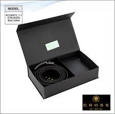 bi-fold wallet with reversible belt