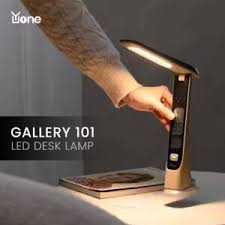 YuOne Gallery 101 LED Desk Lamp